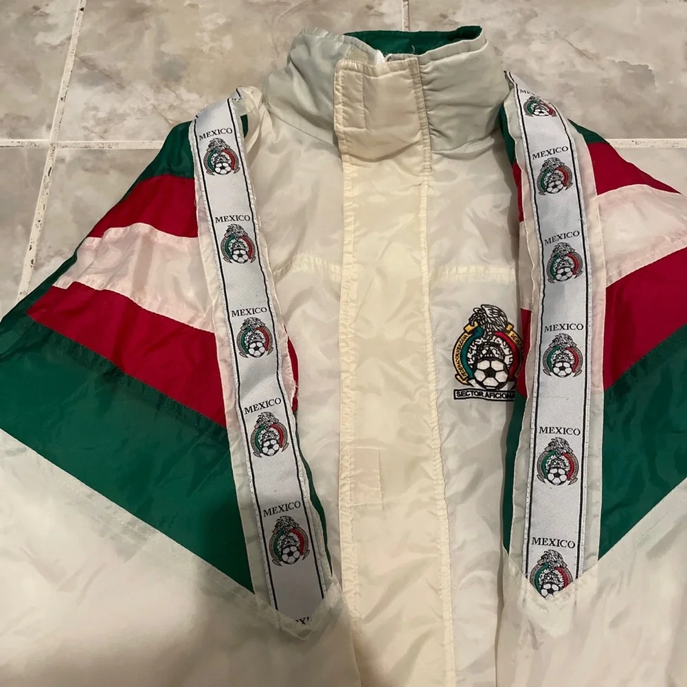 Vintage 1990’s Mexico Soccer Seleccion Mexicana Puffer Embroidered Jacket-SZ-L - Picture 4 of 14